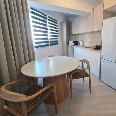 Apartment Two Bedroom Parking Timpuri Noi Bucharest