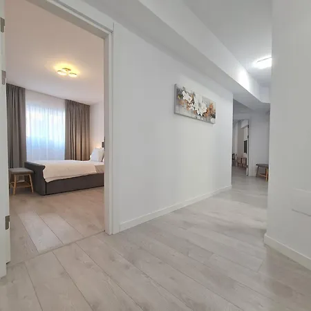 Two Bedroom Parking Timpuri Noi * Bucharest